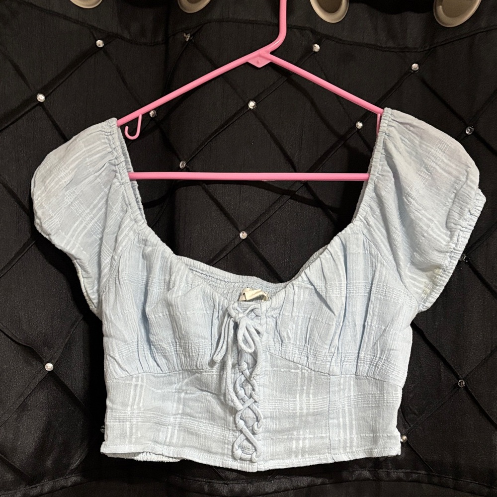 🔆 2 for $6 🔆 Aeropostale blue cropped shirt